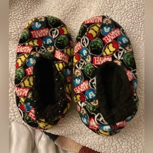 Kid slippers